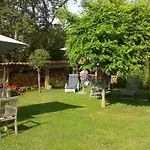 Bed & Breakfast D'hotes La Fougeraie Malvieres