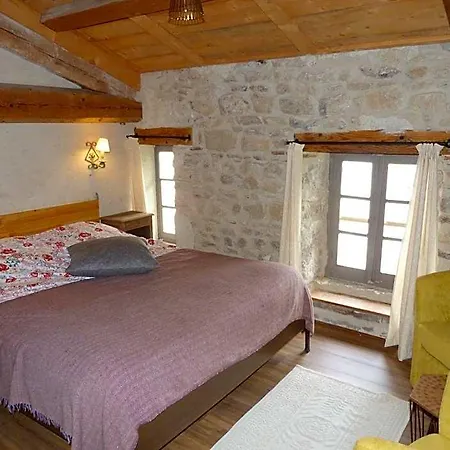 D'hotes La Fougeraie 3*